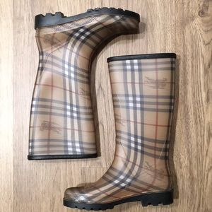 Burberry Rainboots